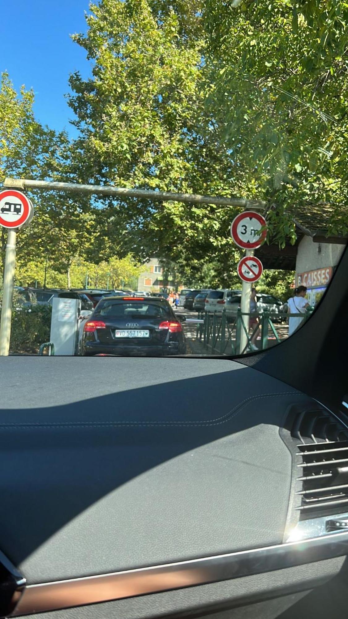 Cocon Au Coeur De Yvoire Avec Parking Gratuit 外观 照片